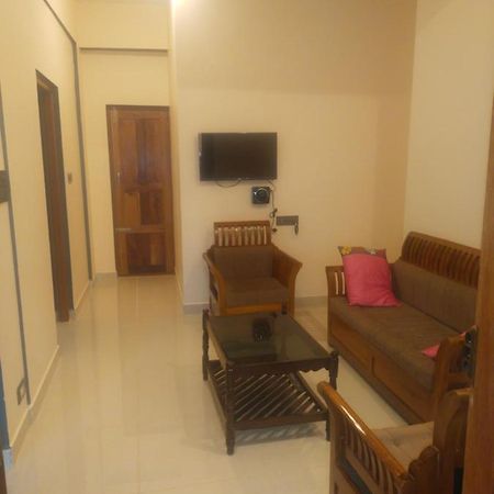 Two Bedroom House 마디케리 외부 사진